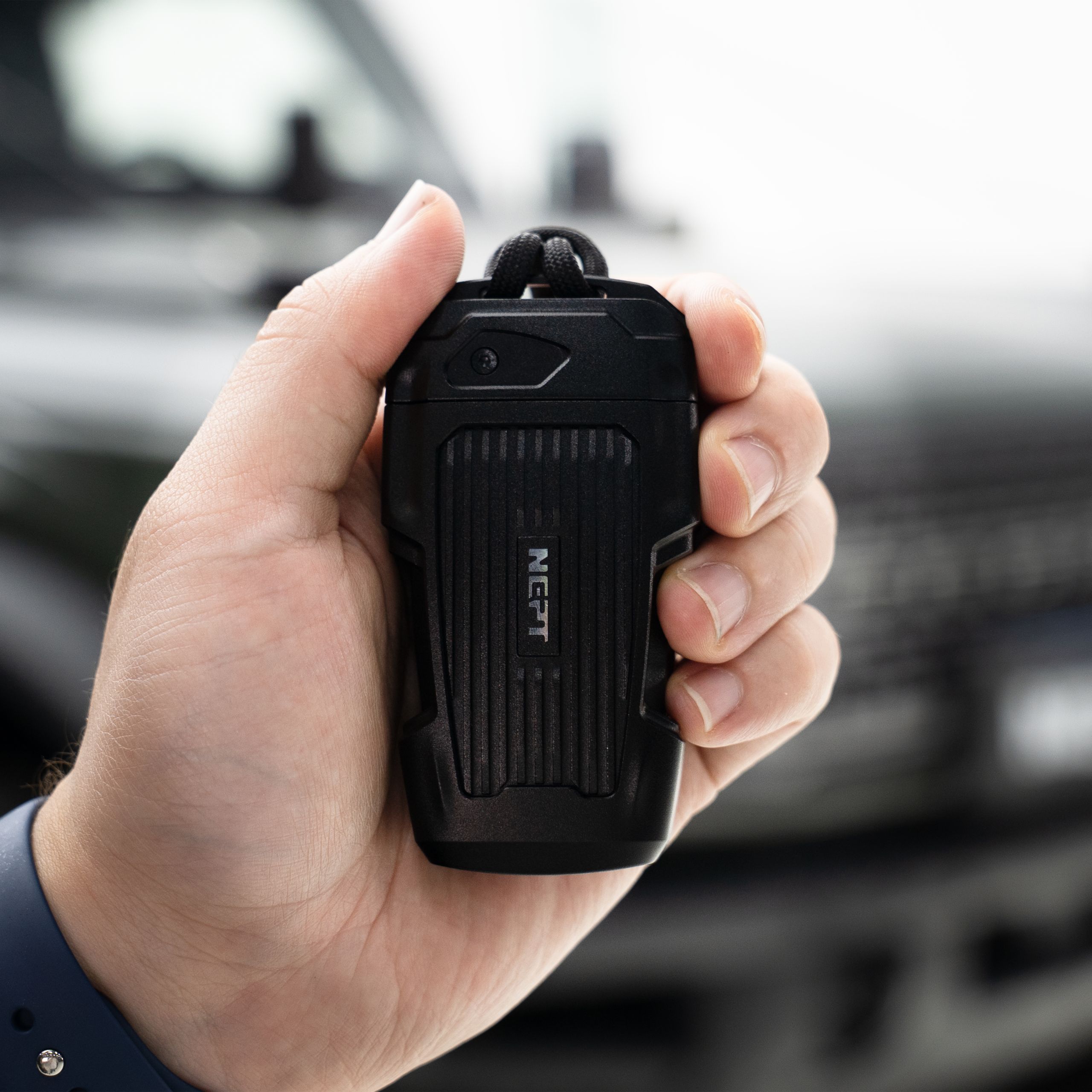 MUYE INDUSTRY NEPT FordBronco Ranger Quick-Access Key Case - Image 4